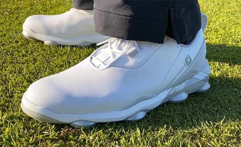 Do Golf Shoes Make a Difference