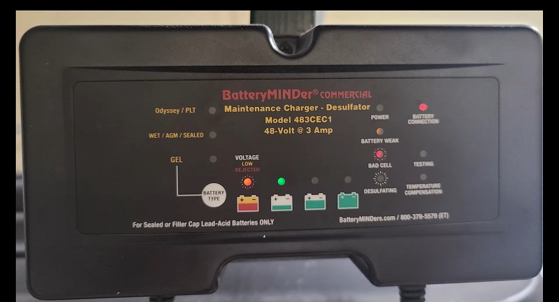 how many batteries does a golf cart take