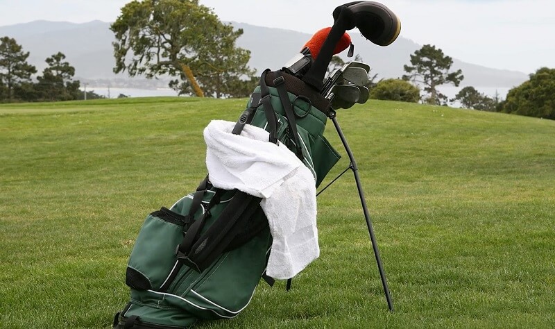 How To Hang Golf Towel In A Golf Bag